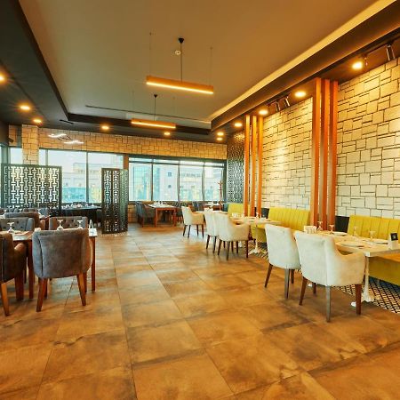 Park Dedeman Elazig Hotel Buitenkant foto